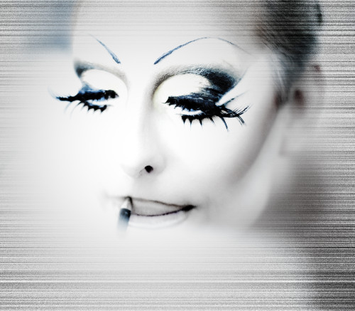 Linda Dubbeldeman + Lines